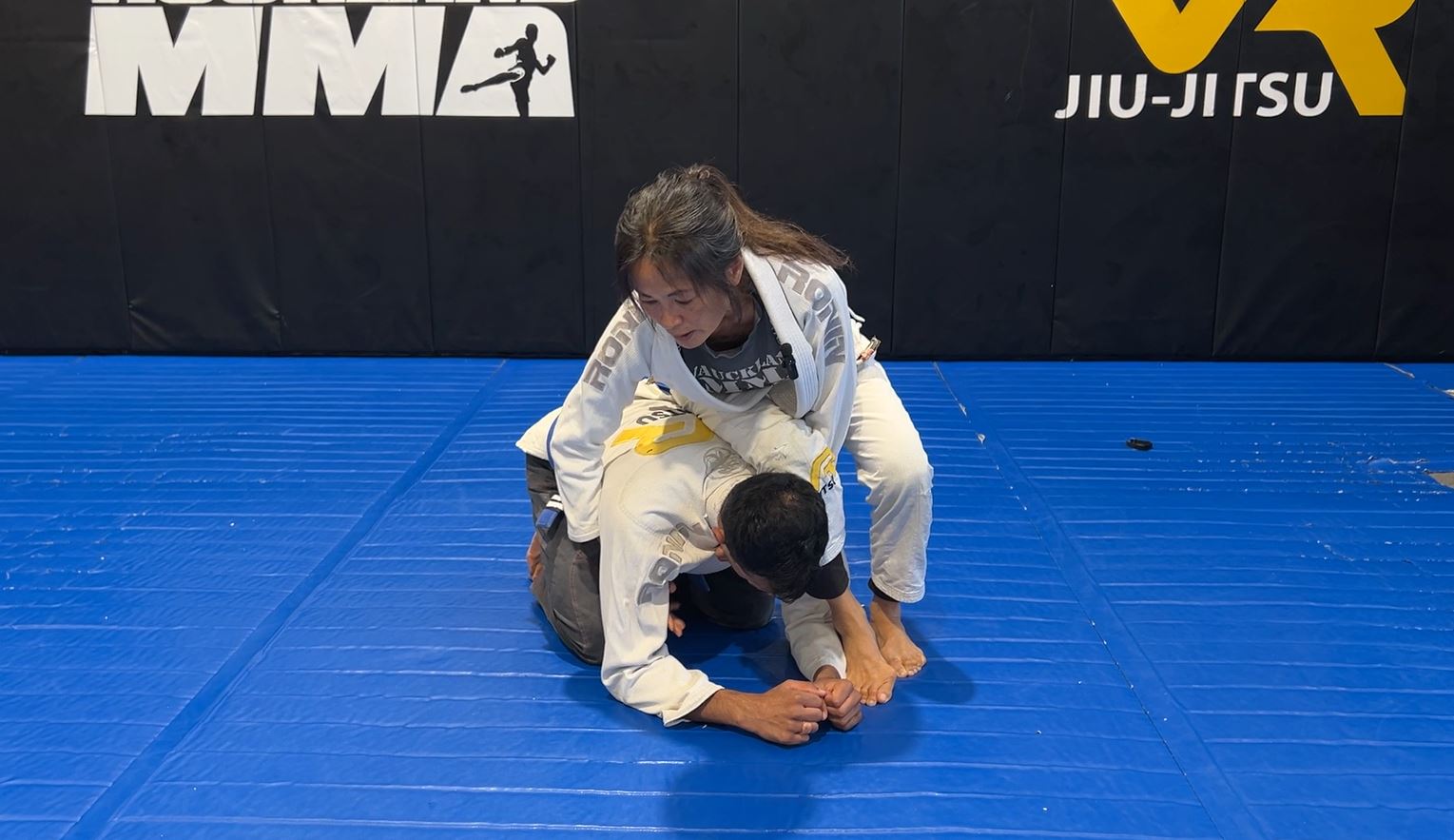 Helicopter Choke from opponent's turtle position