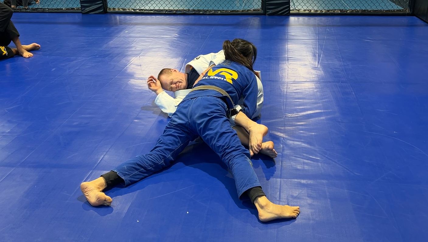 CLASS: Smash & Rugby Passes from Kneeshield Half Guard (10-May-24)