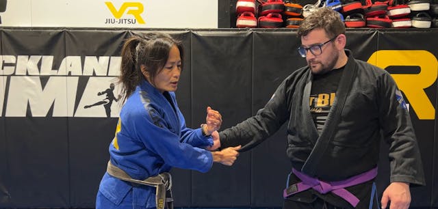 Breaking Sleeve Grips from Standing