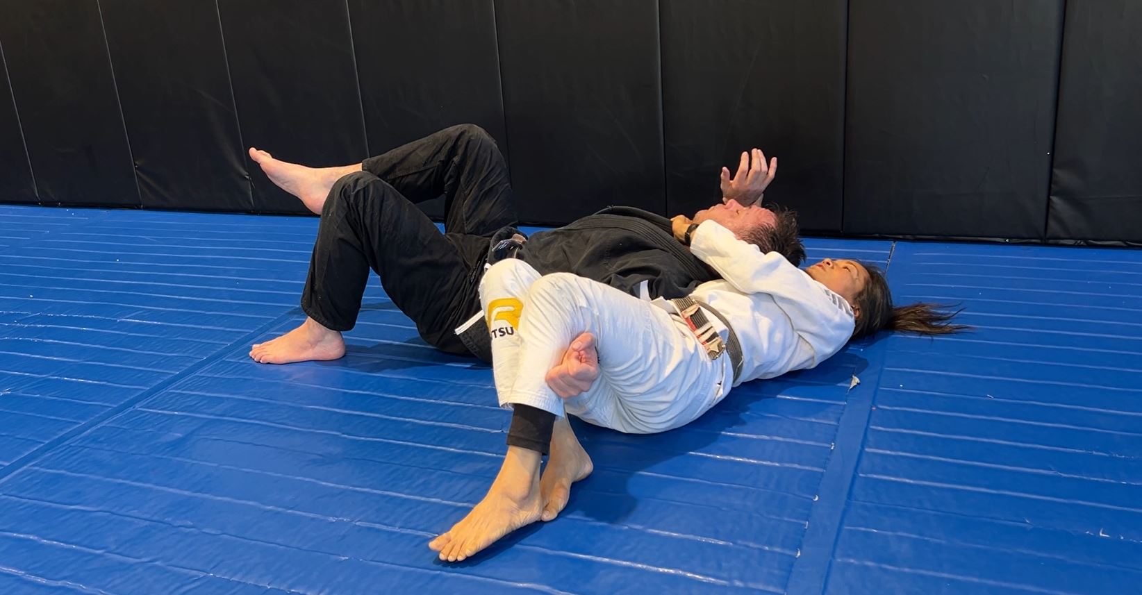 Armbar from Crucifix bottom position