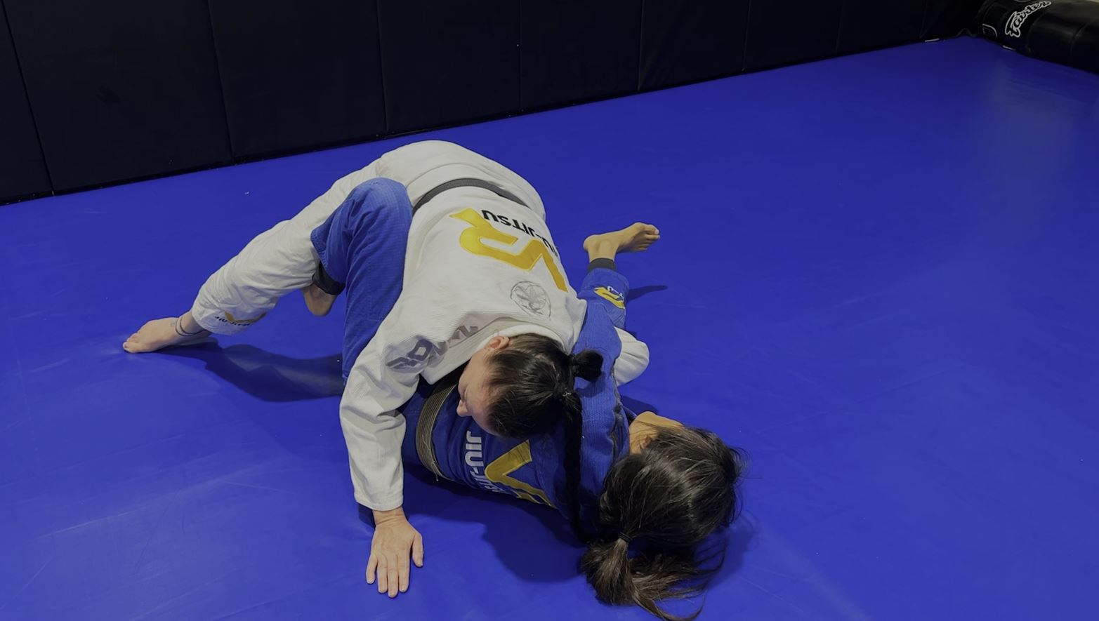 Failed Kimura from Closed Guard to Hook Sweep