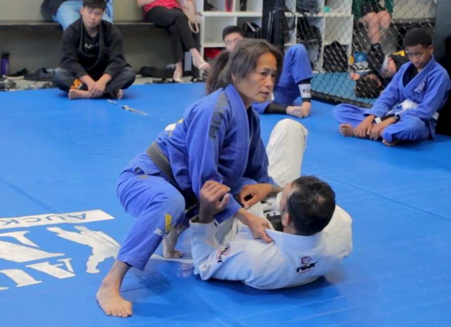 Tournament definition of a Sweep and Top/Bottom positions in BJJ