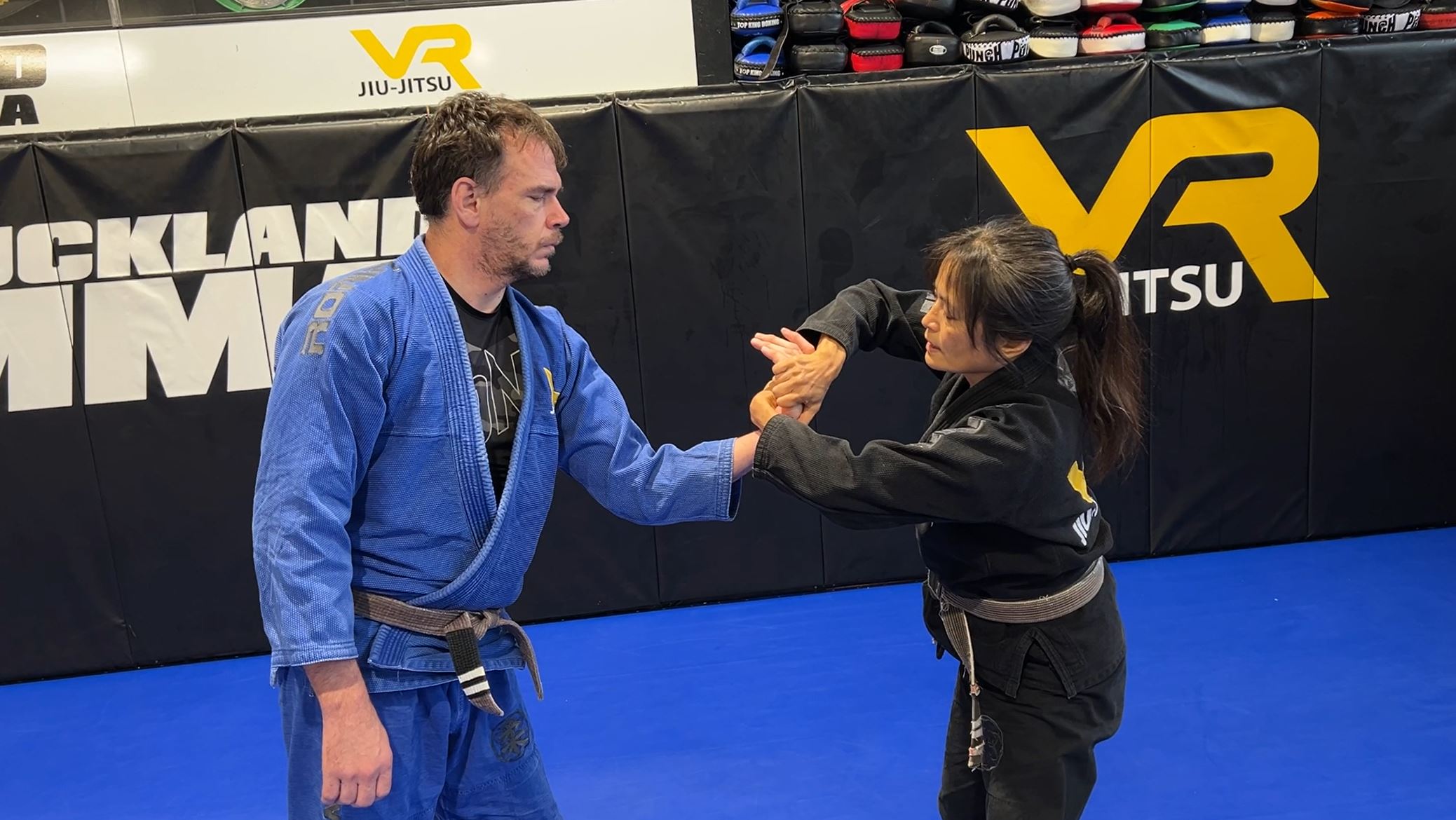 CLASS: NoGi Twisting Wristlocks using two hands (16-Aug-24)