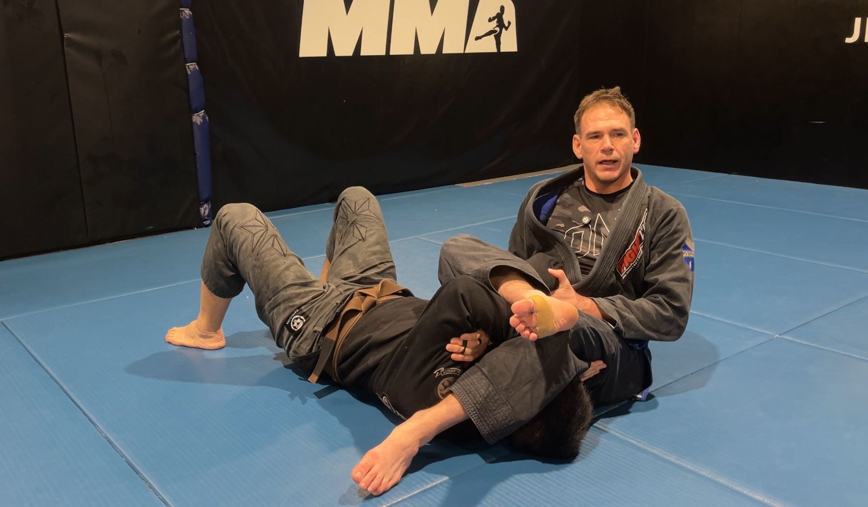 Bicep Slicer from Spider Web (Figure 4) Armbar Defense