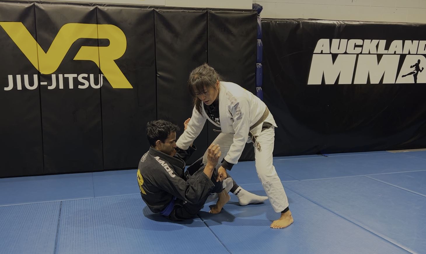 Cross Shin-On-Shin to X-Pass on Seated Guard