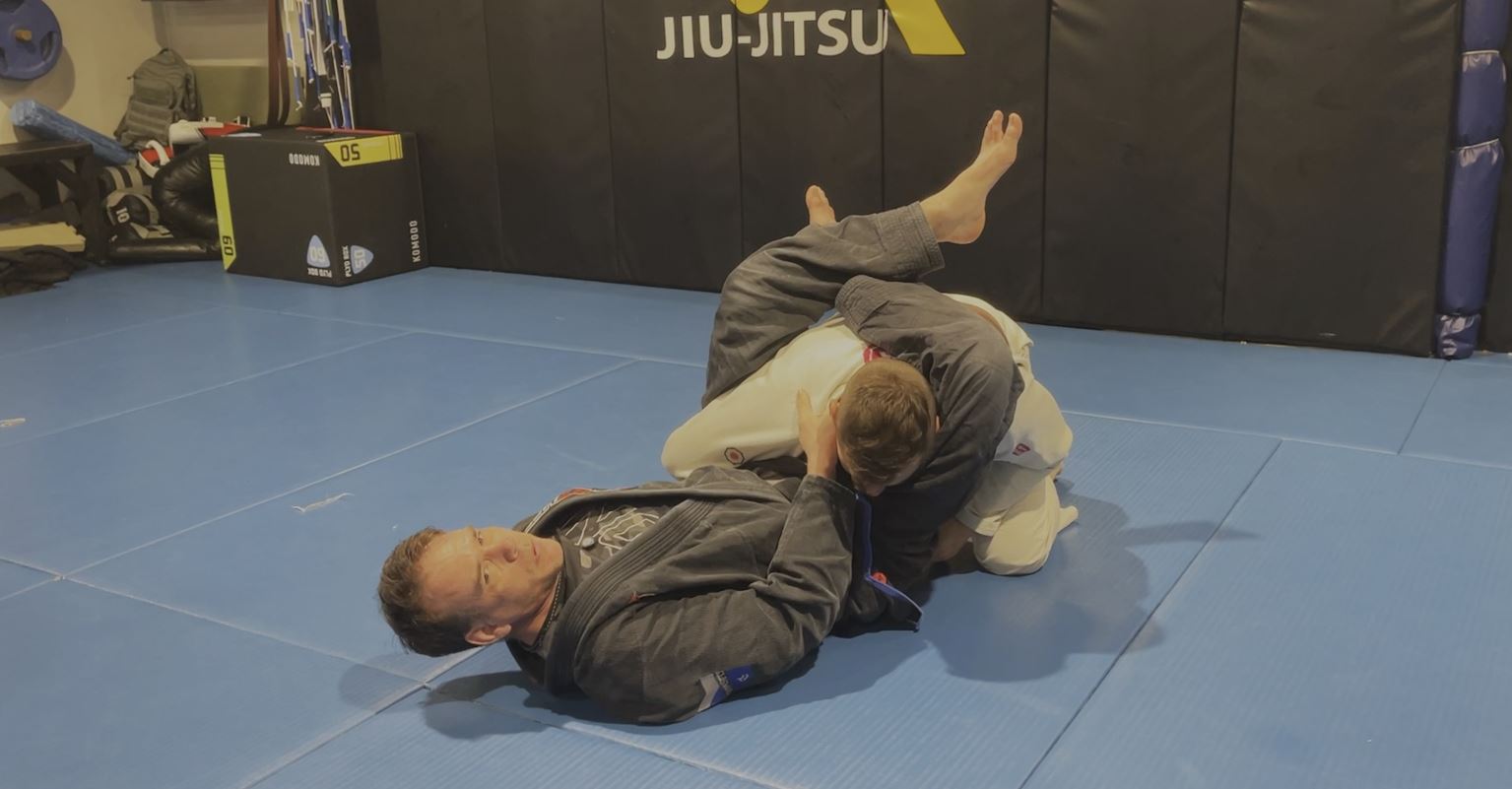 CLASS: Triangle transitions to and from Armbar and Omoplata (1-Aug-24)