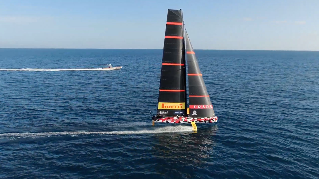 The Luna Rossa Prototype - Home Made