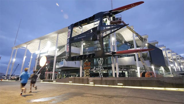 Emirates Team NZL - The AC50 gets a n...