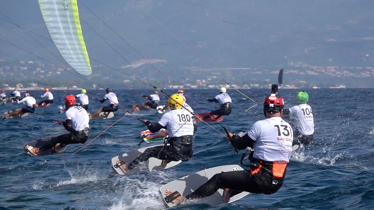 2022 Formula Kite World Champs - Sardinia - Day 1