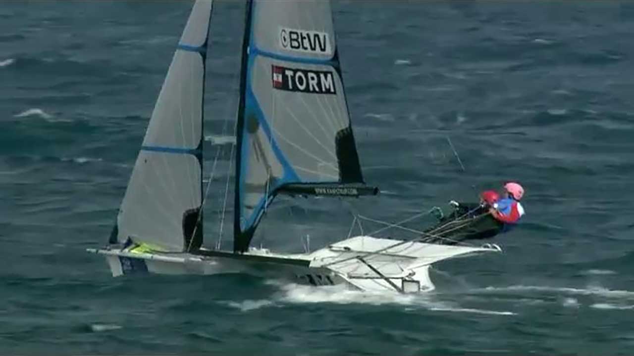 2015 Hyeres World Cup - 49erFX Medal Race Highlights