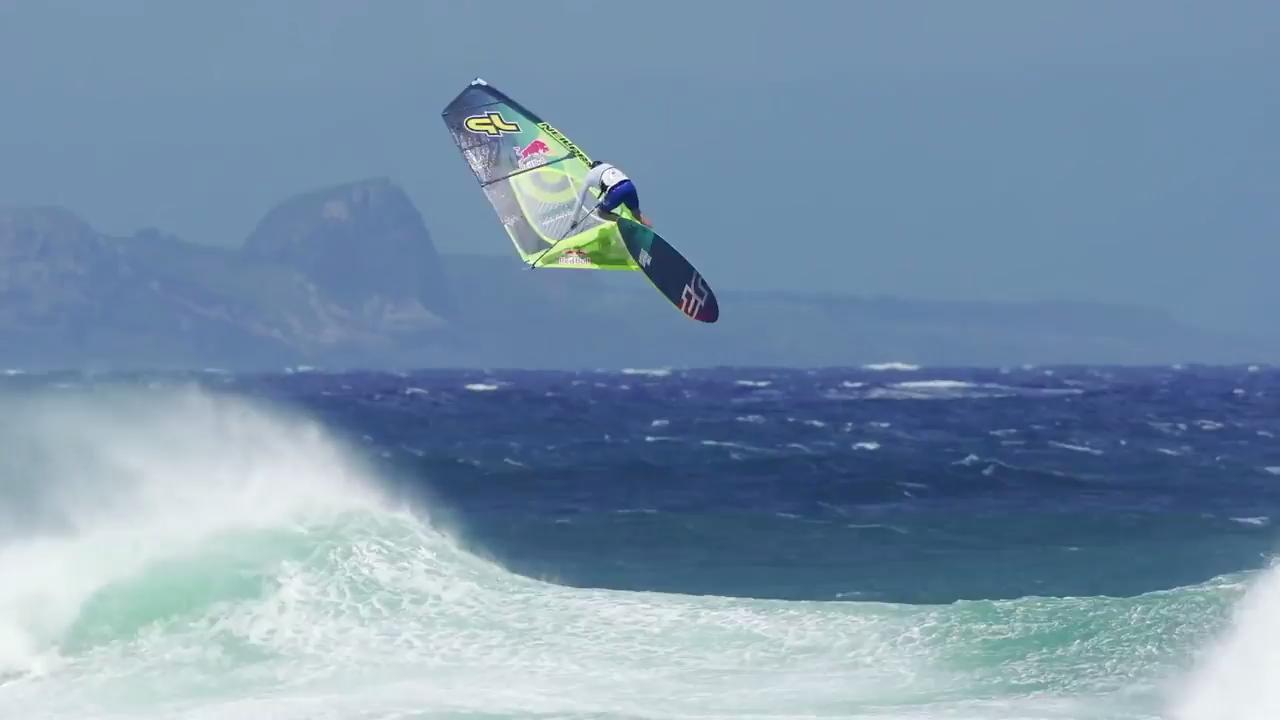 JP 2017 Windsurf Action