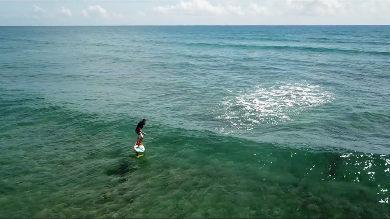 KEVLOG - Endless Waves In Paradise