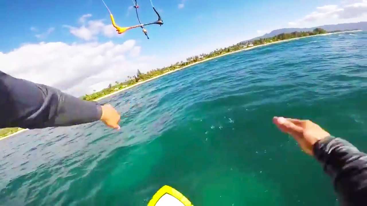 Amazing Kite Throw On A Foil