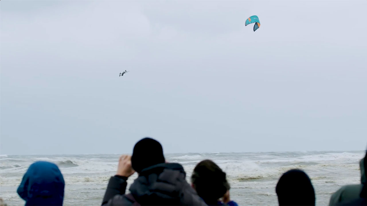 KEVVLOG - The windiest contest I've ever done!