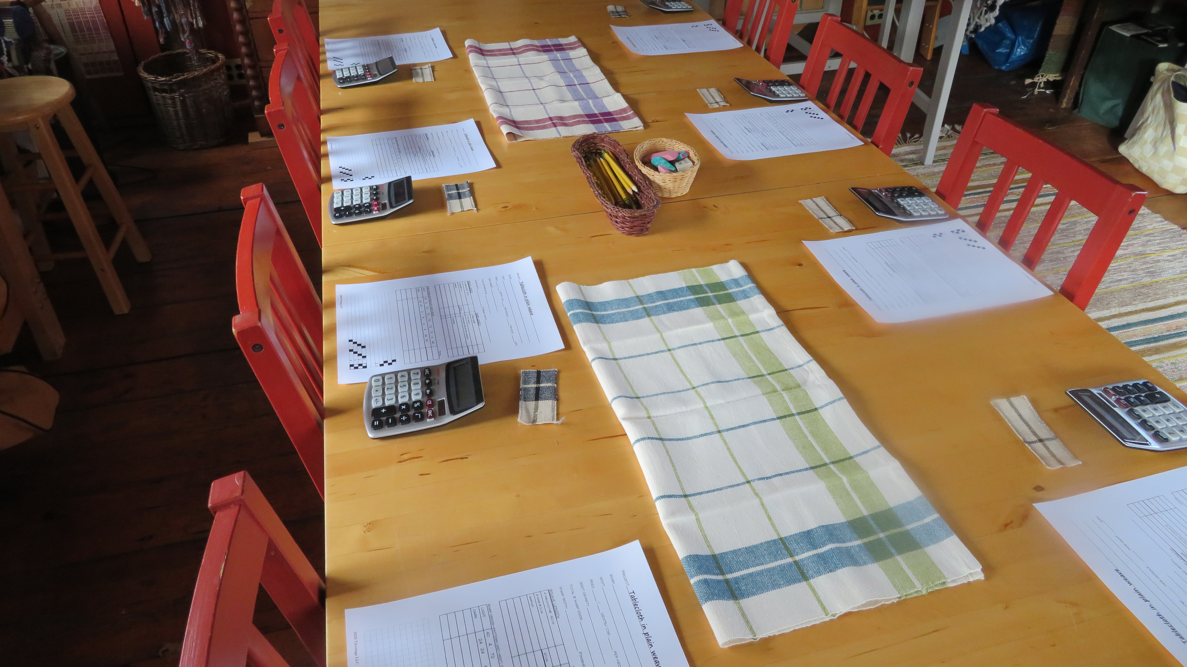 BA-04. Planning tablecloths