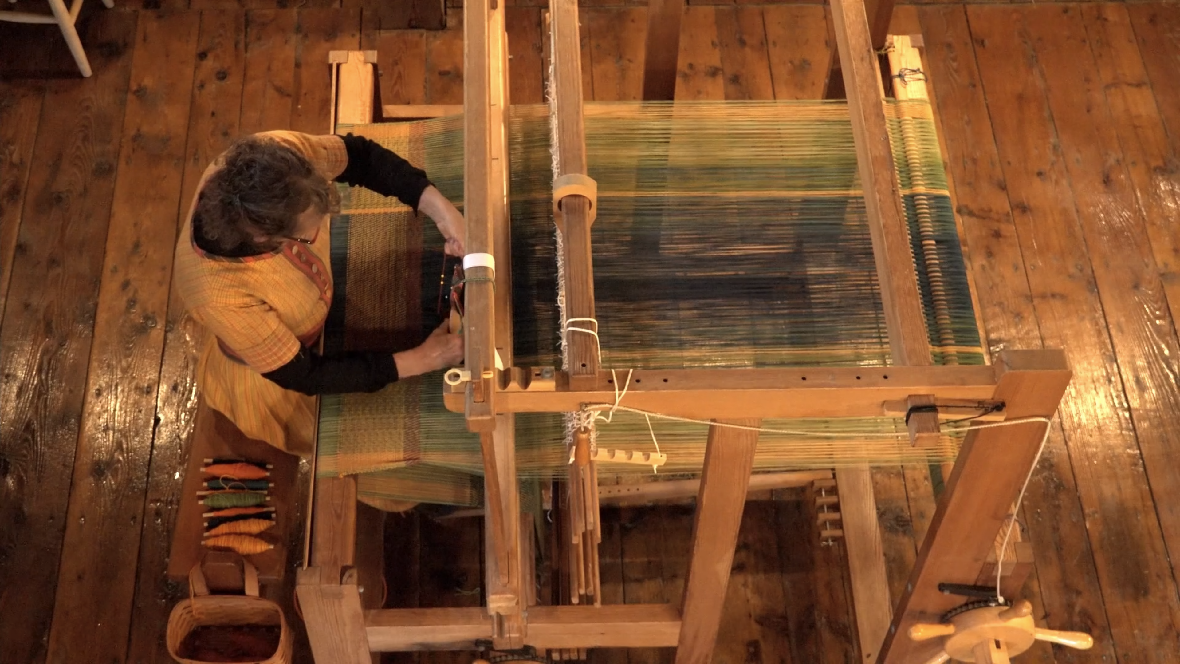 BA-10. Blankets at the loom, part B