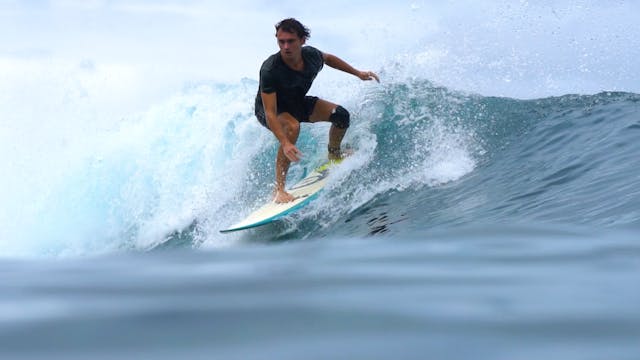 ADRIEN SAULNIER : QUAND LE SURF CHANG...