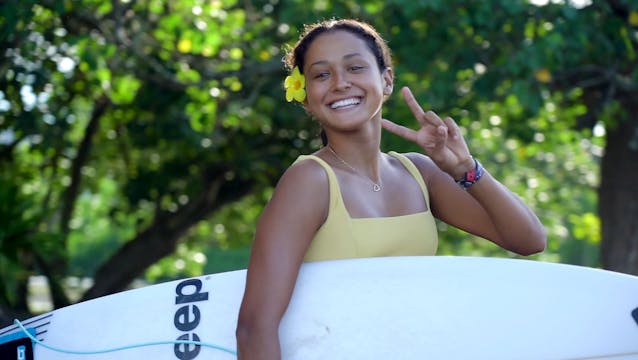 VAHINE FIERRO : LA PERLE DU SURF DE H...