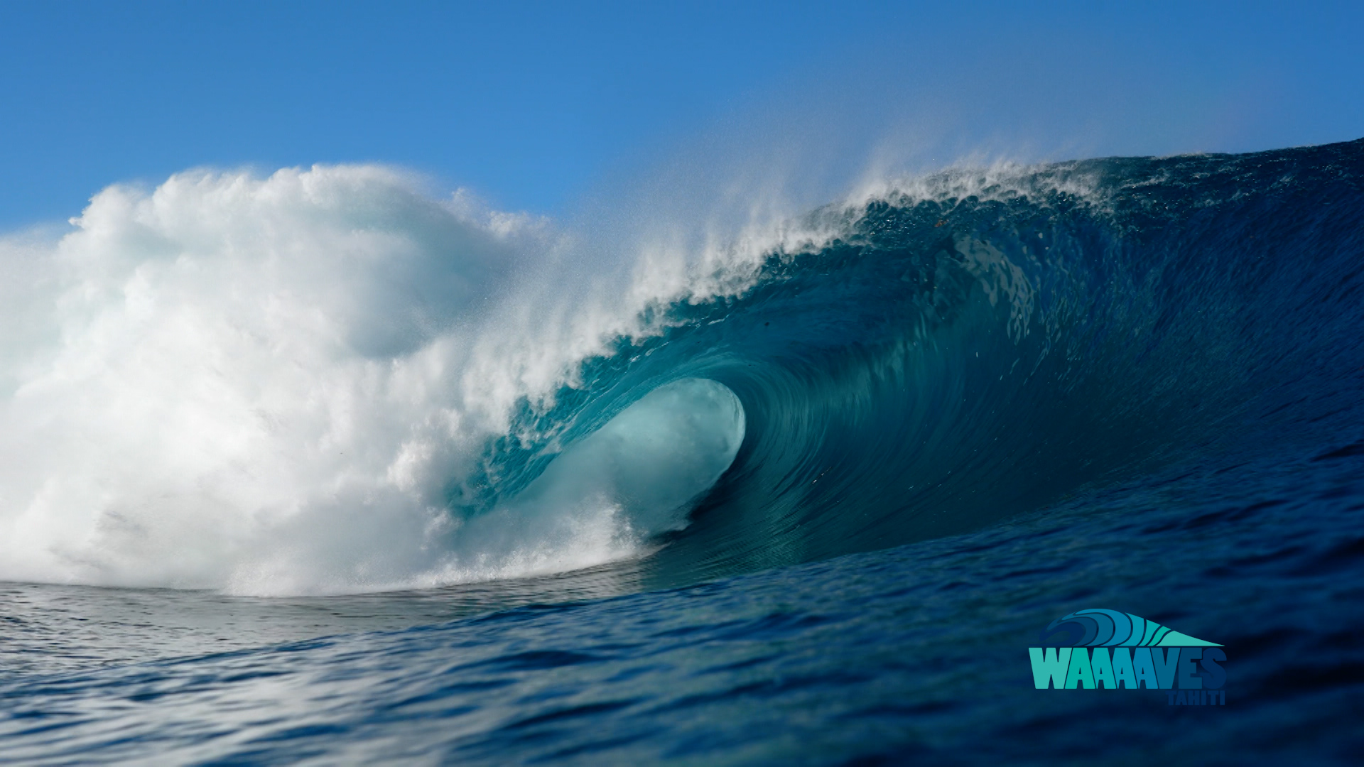 WEST HOULE A TEAHUPO'O