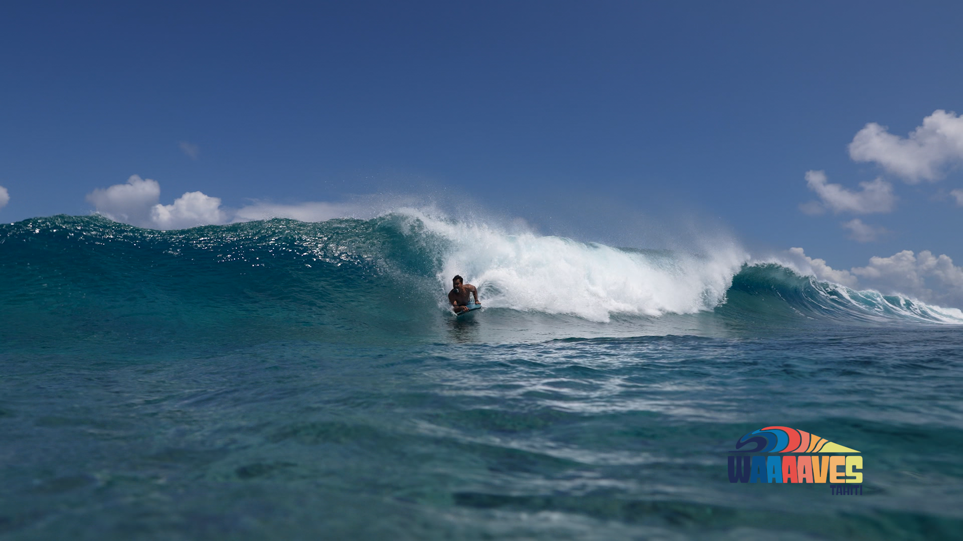 SURF TRIP AU FIN FOND DES TUAMOTU 