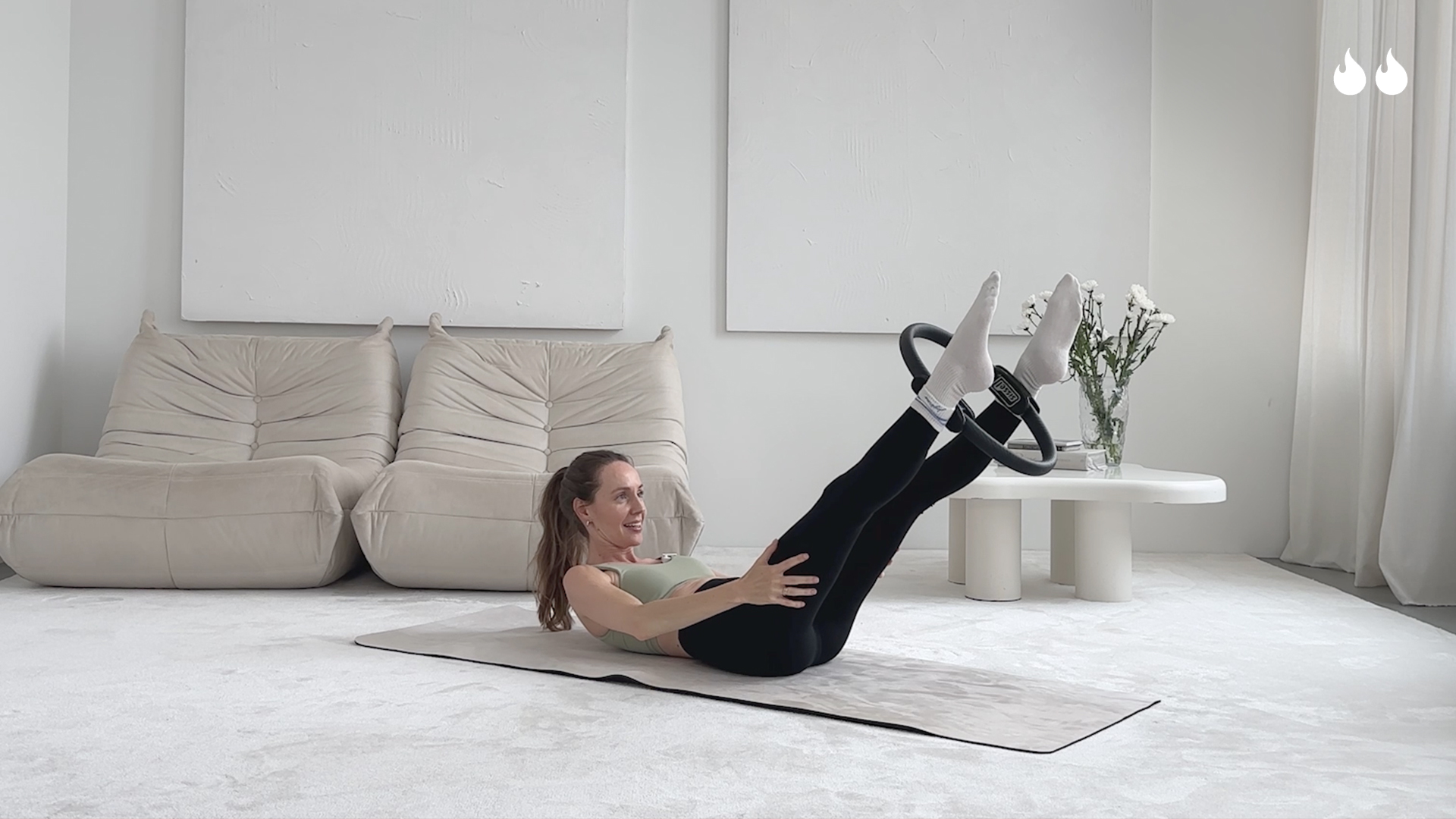 Pilates z magic circle 4 – Iga Majewska