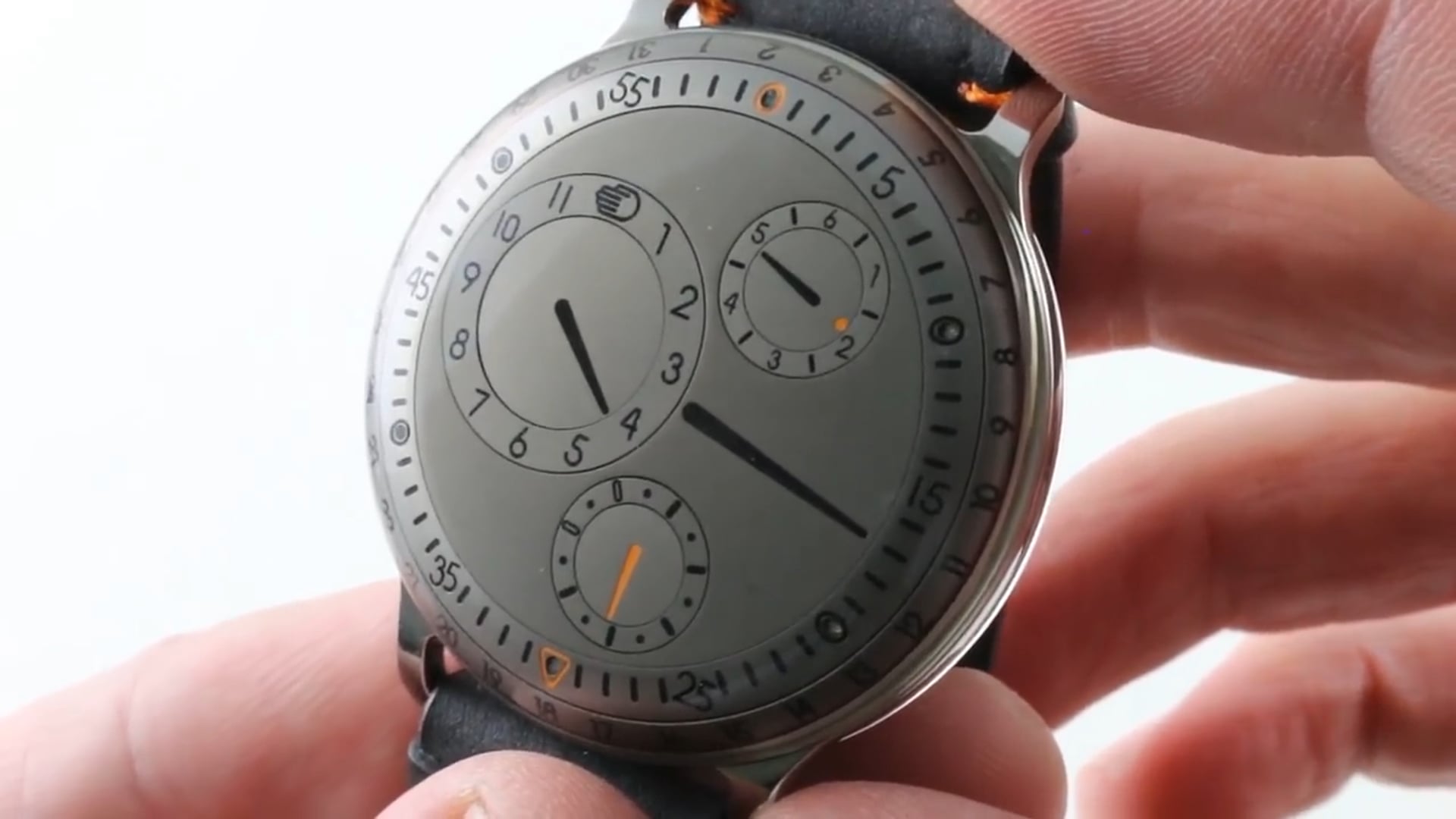 Ressence Type 3X (Price, Pictures and Specifications)