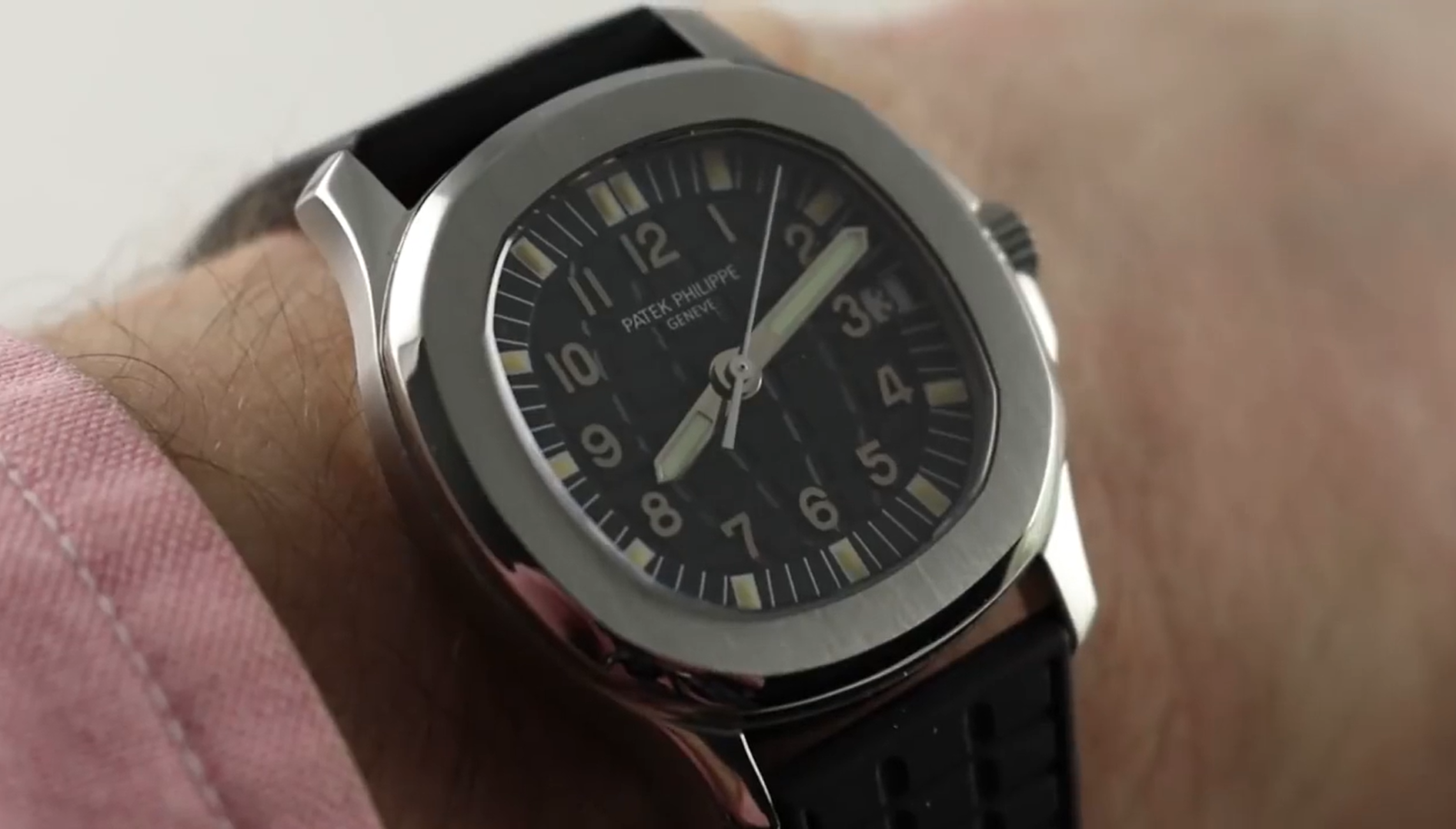 Patek Philippe Aquanaut Tritium Dial 5066A-001 Review