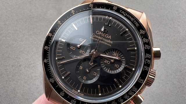 Omega Speedmaster Moonwatch 310.60.42...