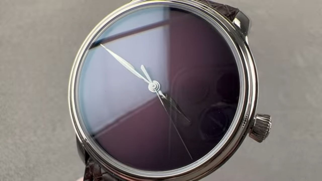 H.Moser & Cie Endeavour Centre Seconds Concept "Purple Haze" LE 1343-0212