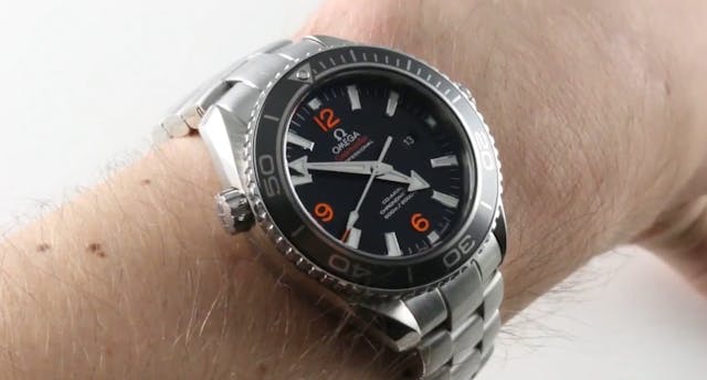 Omega Seamaster Planet Ocean 600M (23...