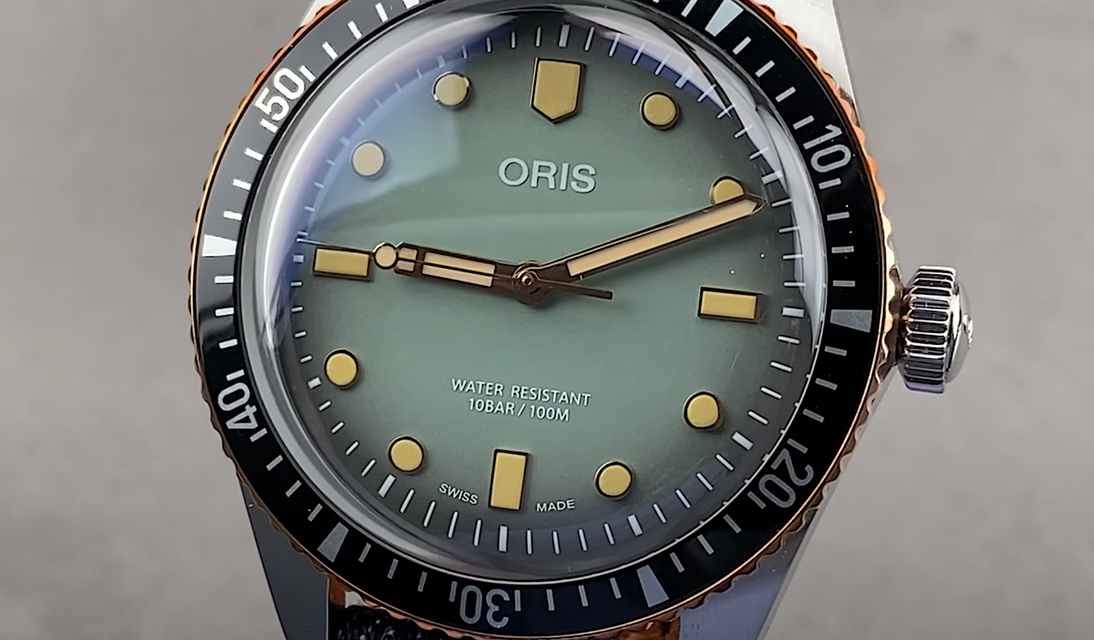 Oris Divers Sixty-Five Oris X Momotaro Special Edition 01 733 7707 4337-Set