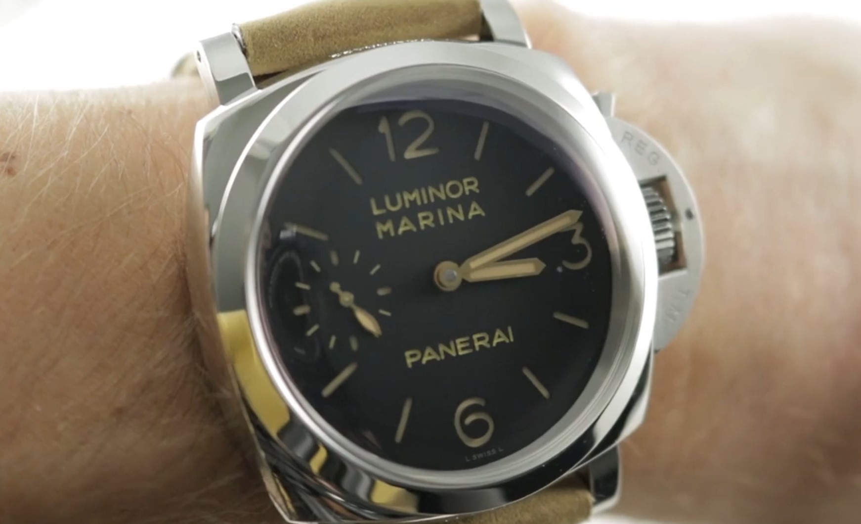 Panerai Luminor 1950 3 Day PAM 422 Panerai Watch Review Panerai Reviews The 1916 Company Studios