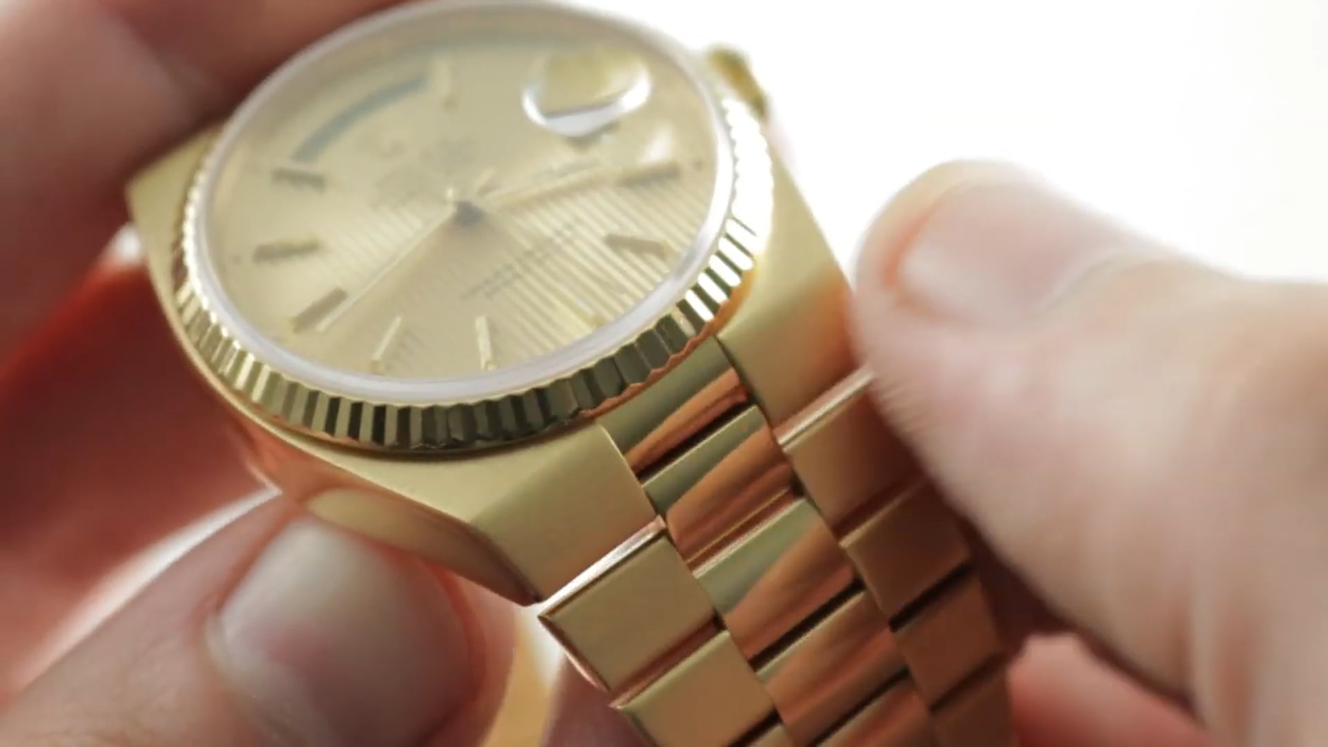 Rolex Oysterquartz Day Date Tapestry Dial 19018 Vintage Review