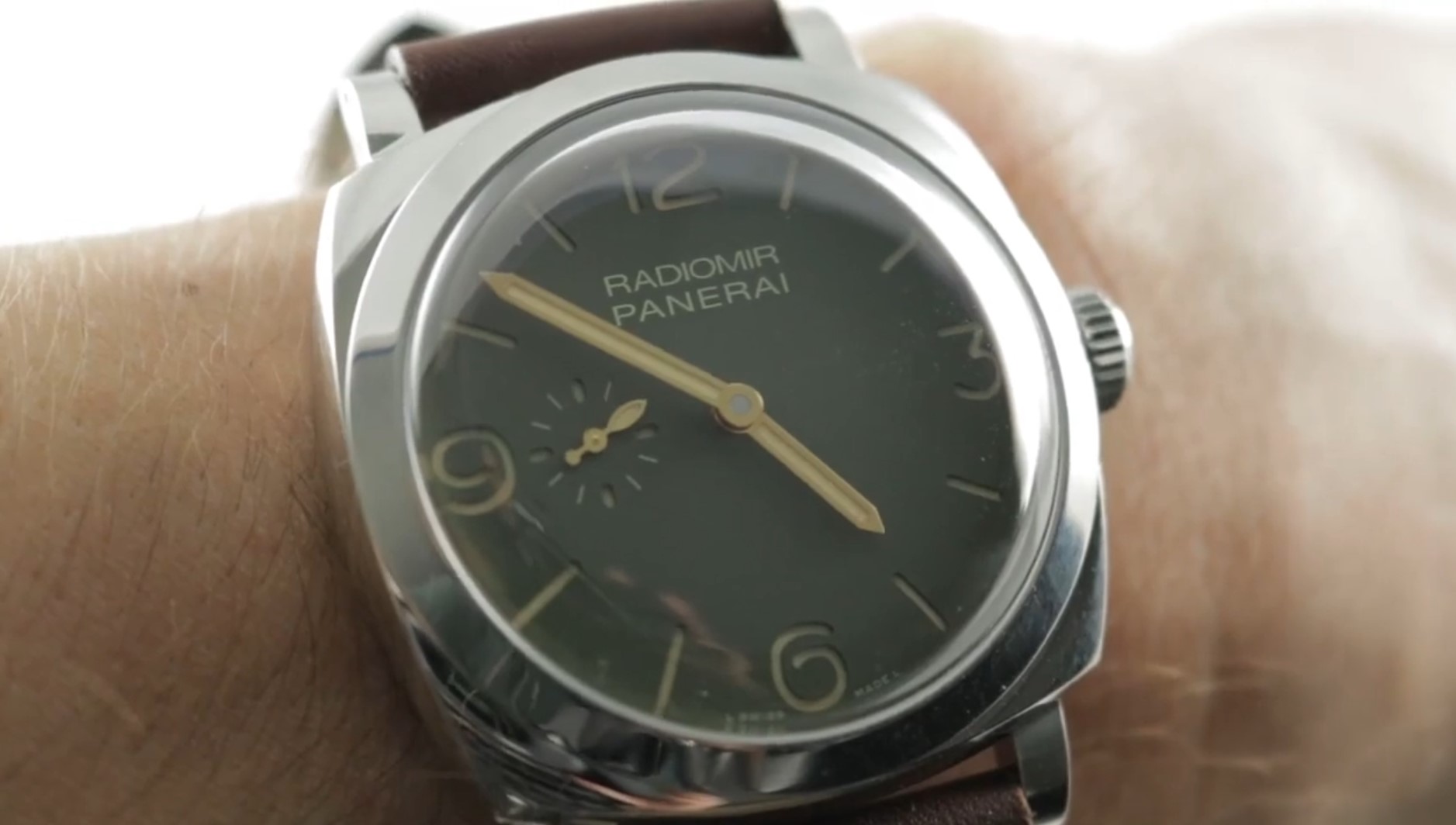 Panerai Luminor Marina Destro PAM 117 Review Panerai Reviews