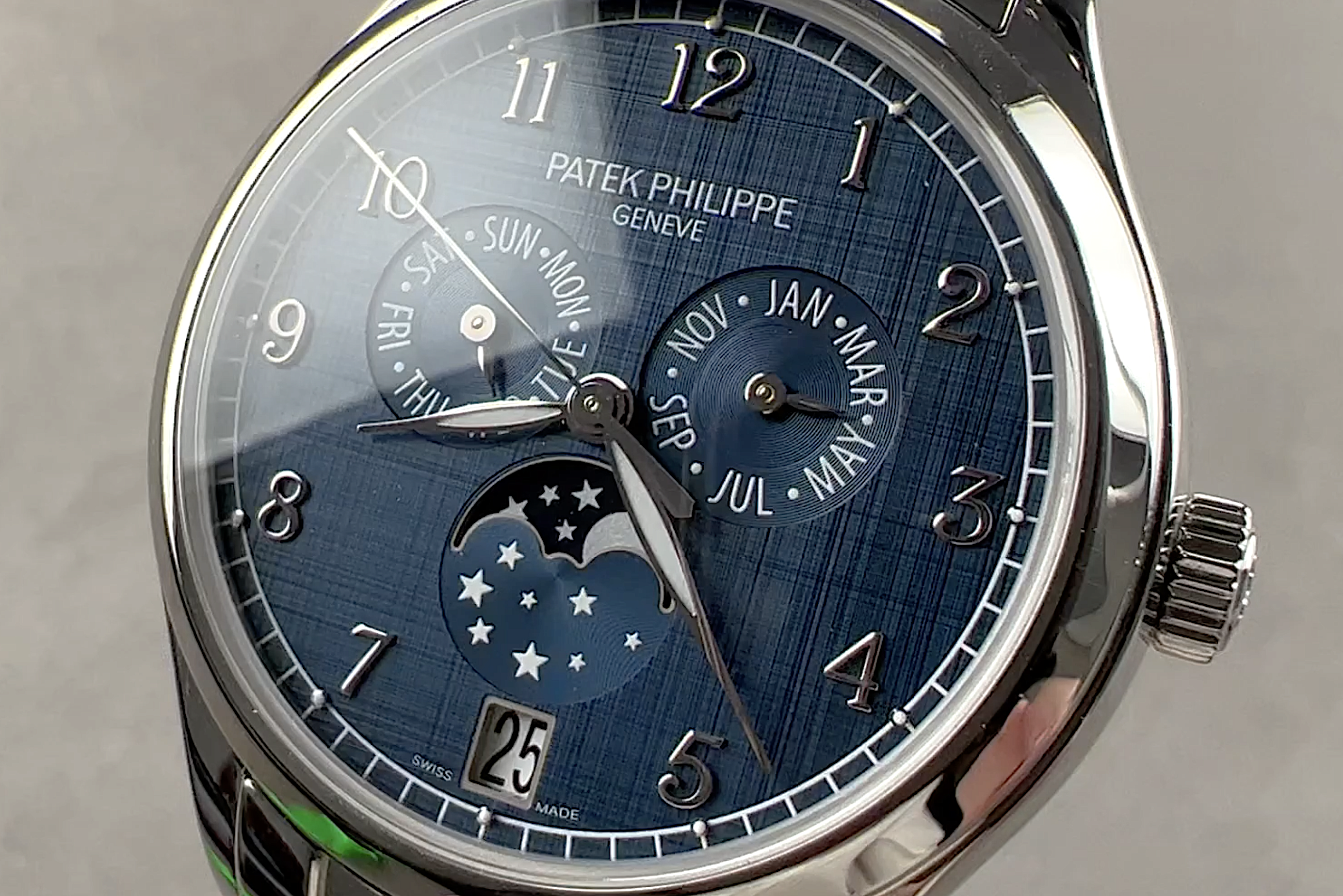 Patek Philippe Complications Annual Calendar Moon Phases 4947/1A-001