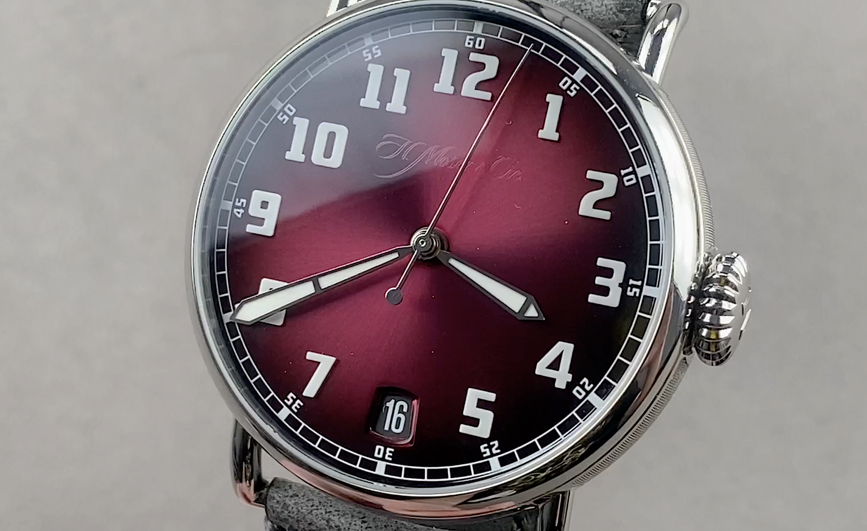 H. Moser & Cie Heritage Dual Time 8809-1200