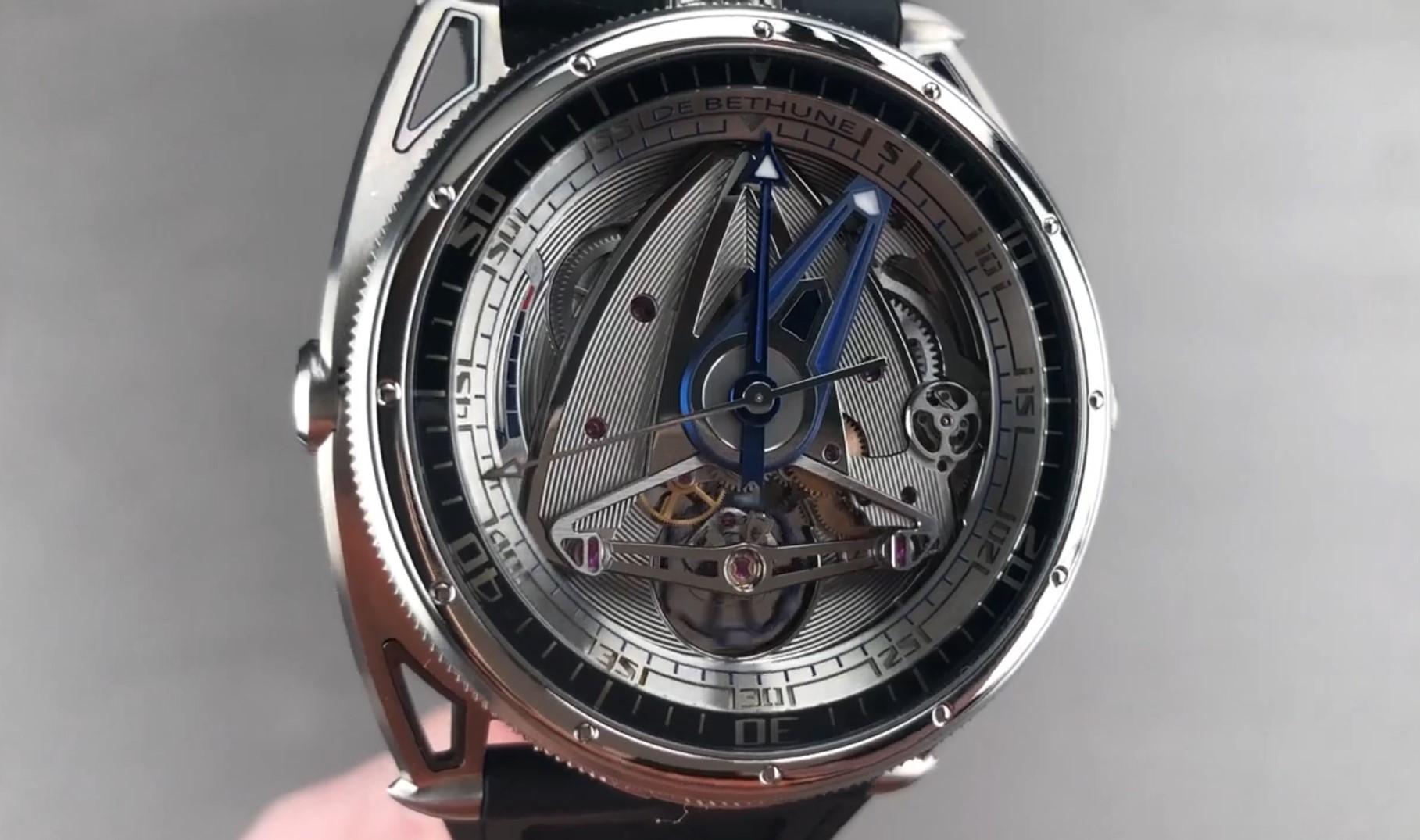 De Bethune DB28 GS Grand Bleu LED Dial DB28GSV2AN Review