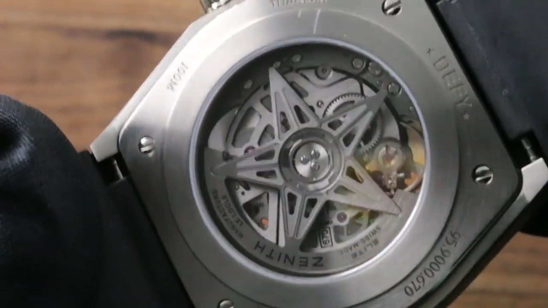 Zenith Defy Classic (95.9000.670 51.R584) Review