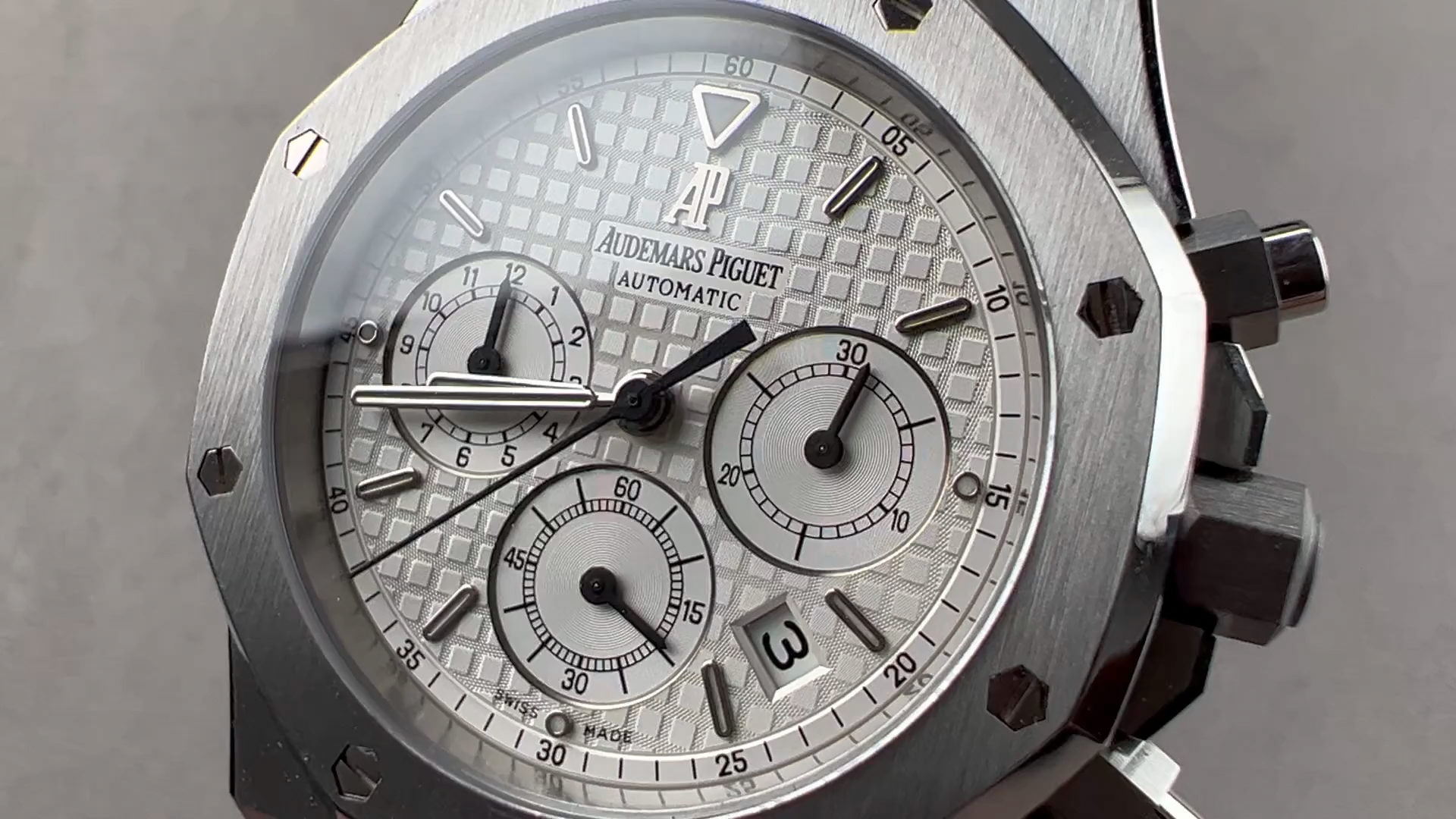 Audemars Piguet Royal Oak Chronograph 39mm 25860ST.OO.1110ST.05