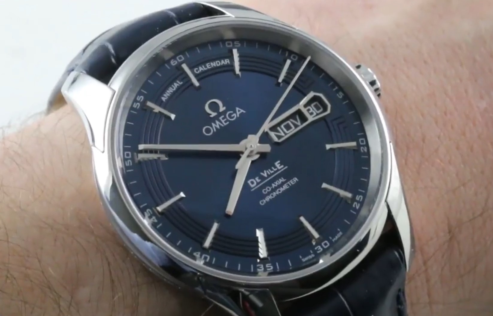 Omega deville hour vision best sale annual calendar