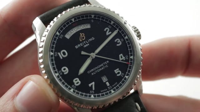 Breitling Aviator 8 Day Date (A453301...