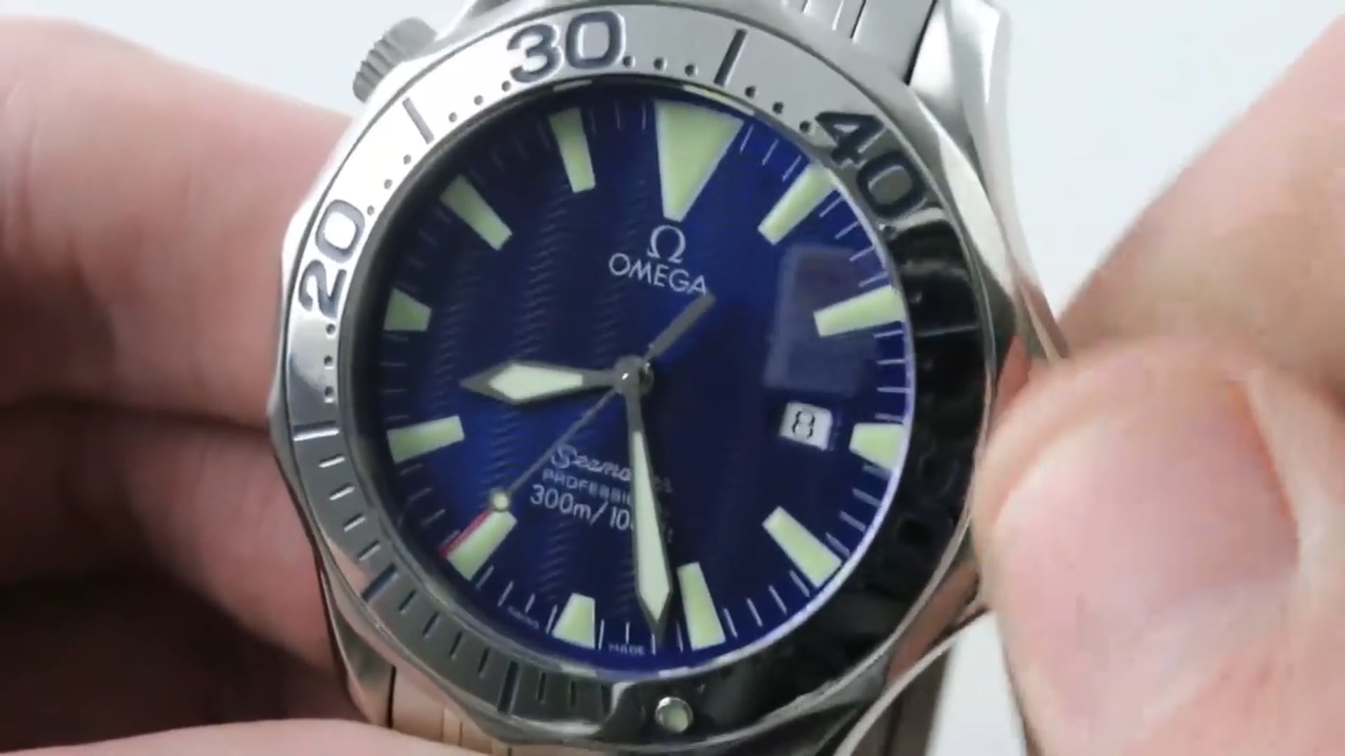 Omega Seamaster Diver 300M (2065.80.00) Seamaster Professional Review
