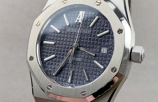 Audemars Piguet Royal Oak 15300ST.OO....