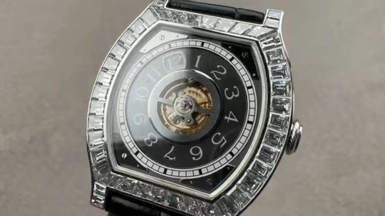 F.P. Journe Vagabondage I Diamond Bezel Luxury Watch Review