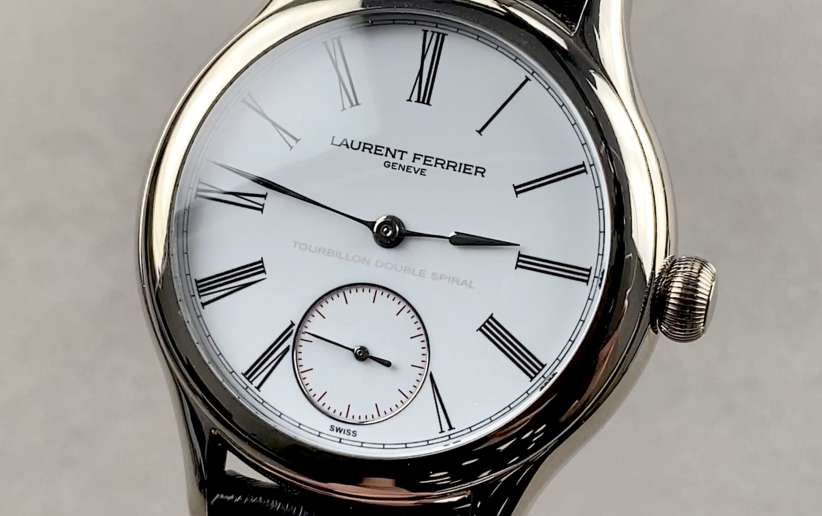 Laurent Ferrier Galet Classic Tourbillon Double Spiral LCF001.G1.E10