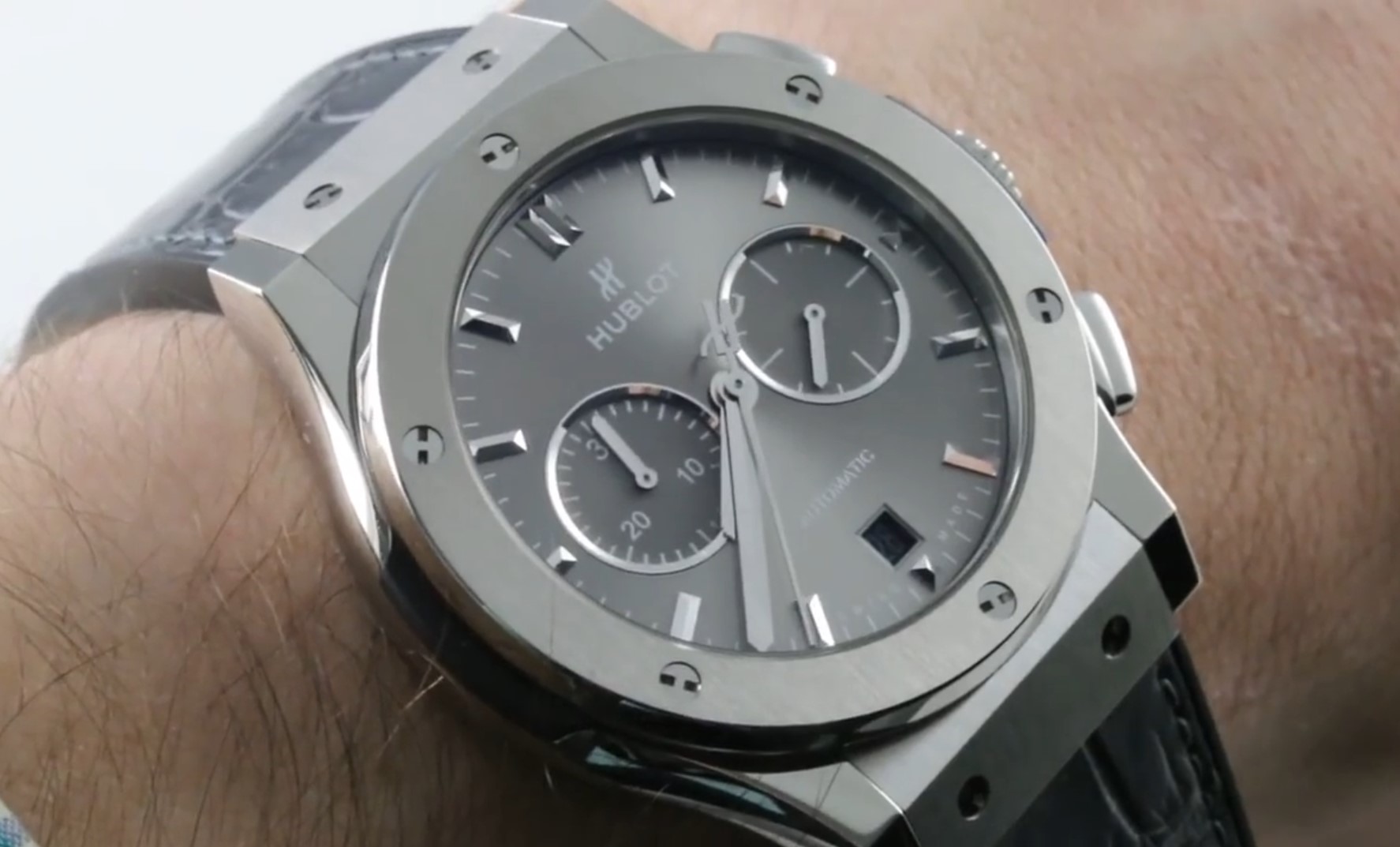 Hublot Classic Fusion Racing Grey Chronograph (541.NX.7070.LR) Review