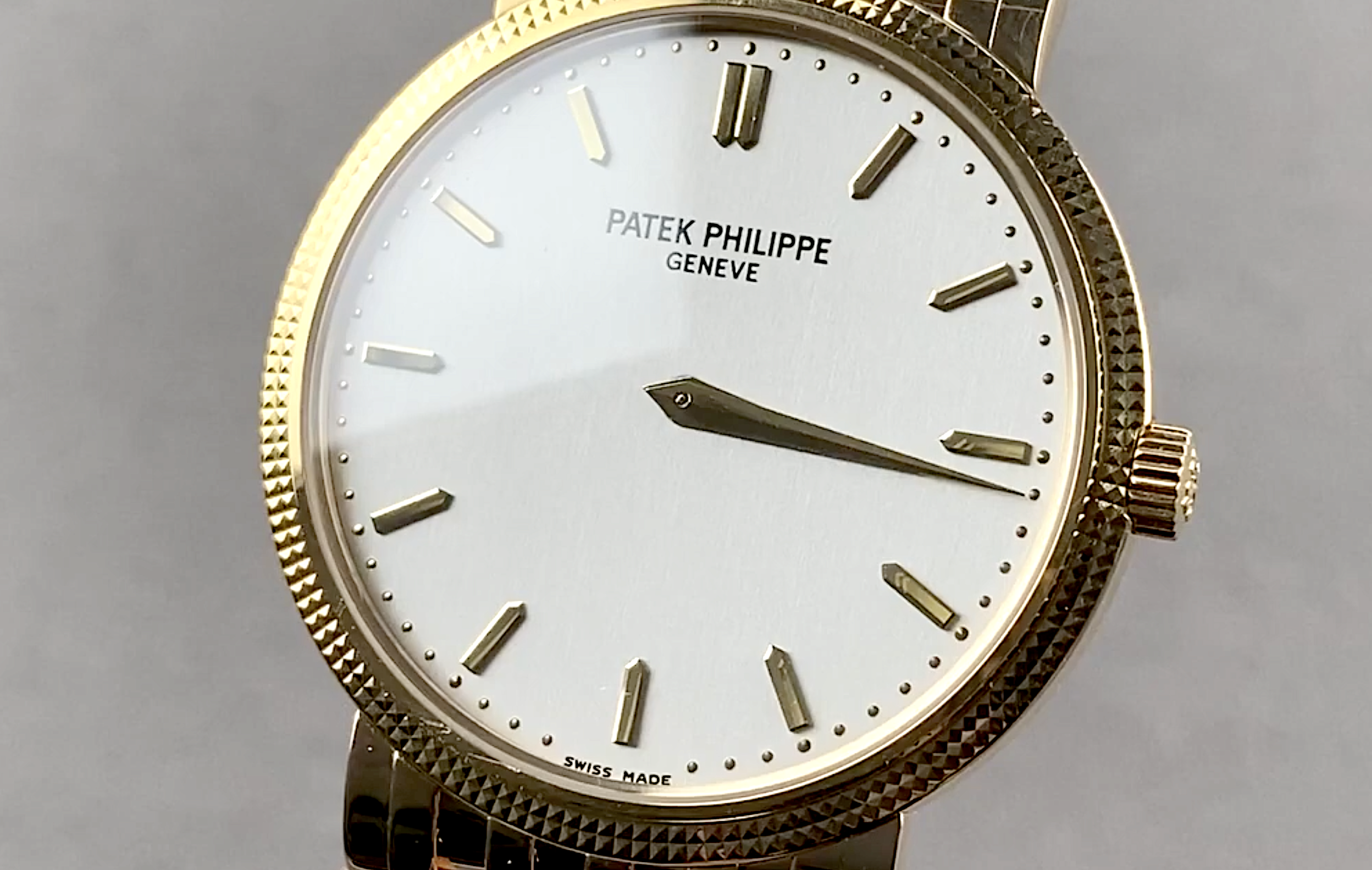 Patek Philippe Calatrava 5120/1J-001