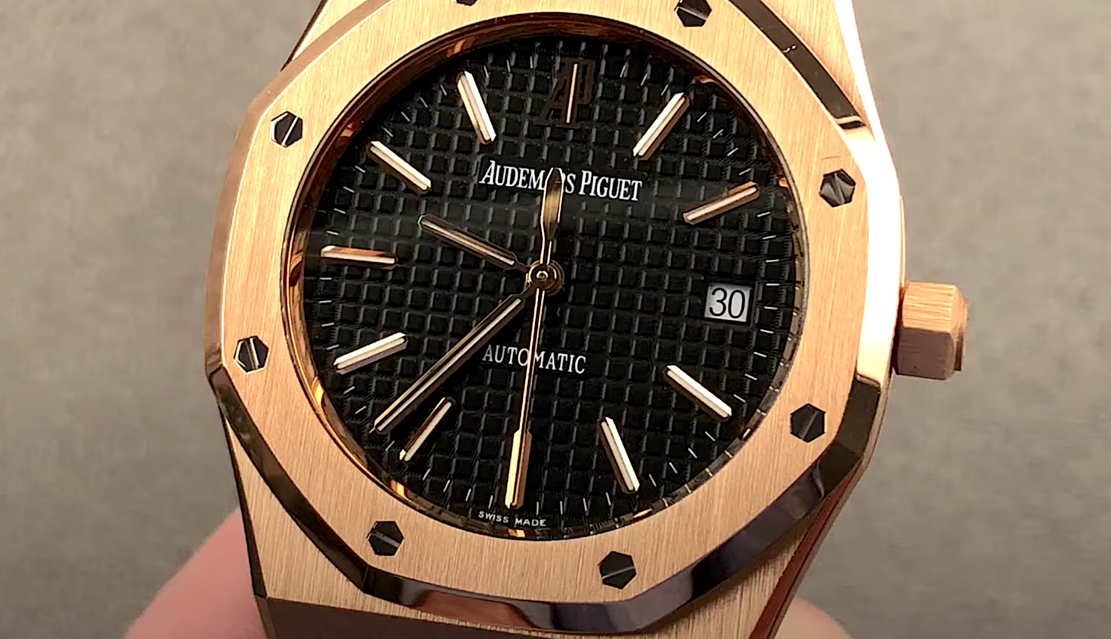 Audemars Piguet Royal Oak 15300OR.OO.D002CR.01