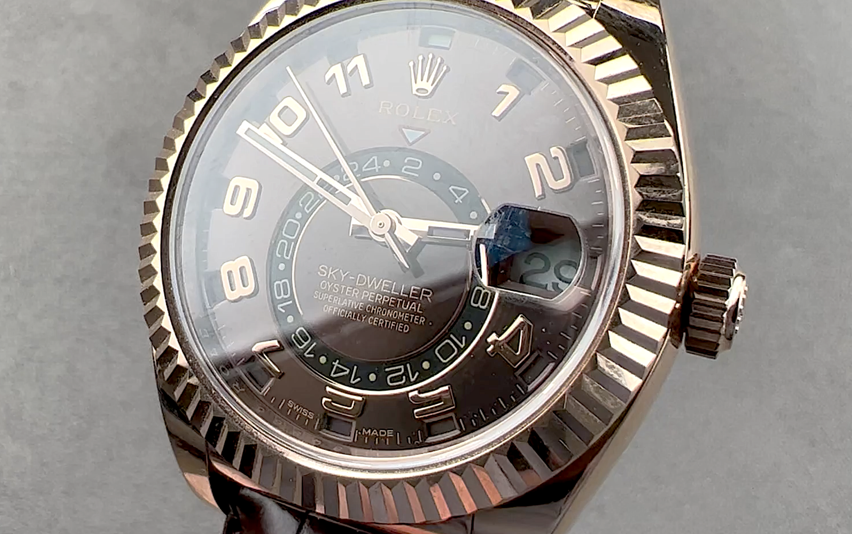 Rolex Sky-Dweller 326135