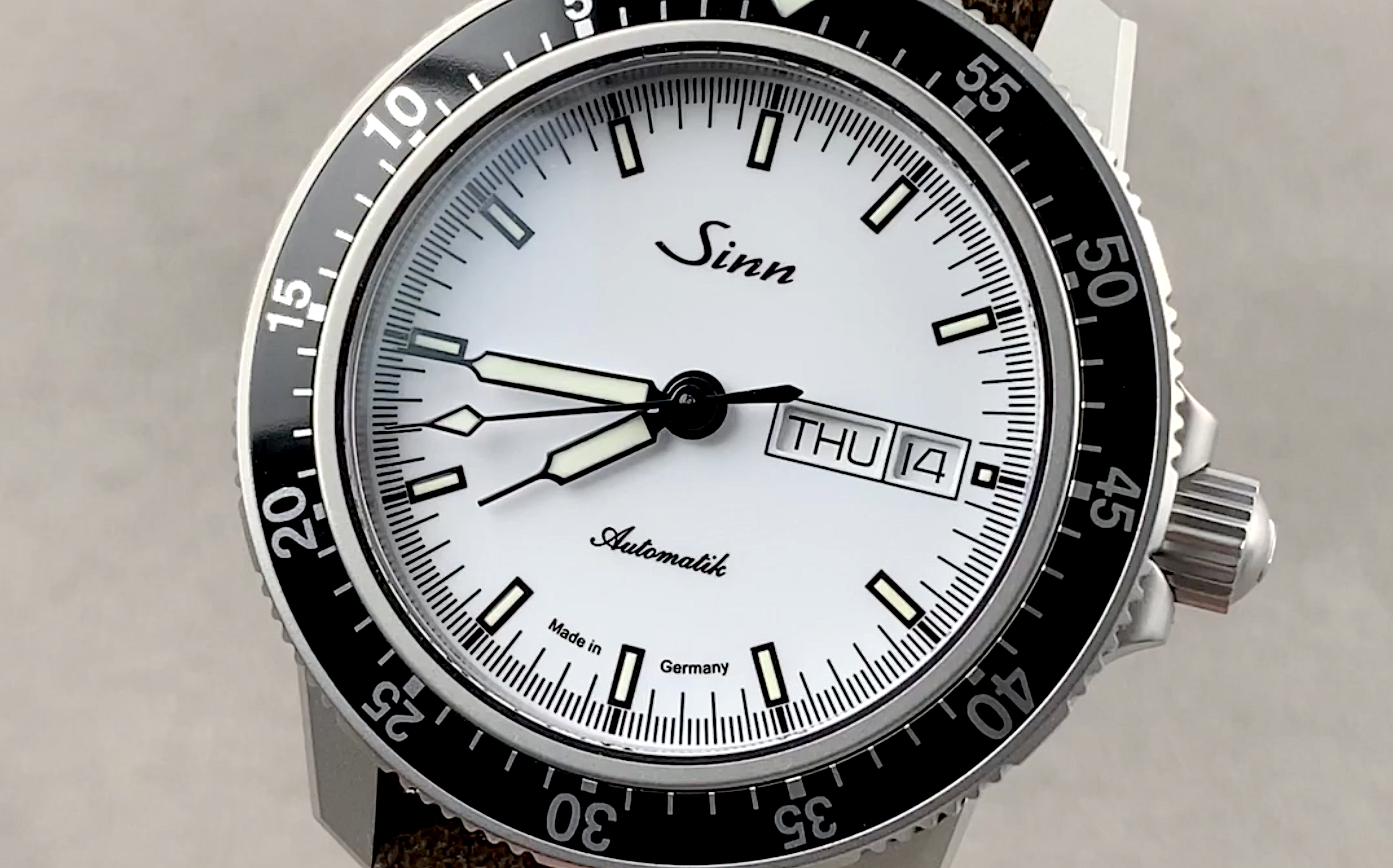 Sinn 104 St Sa I W Pilot 104.012